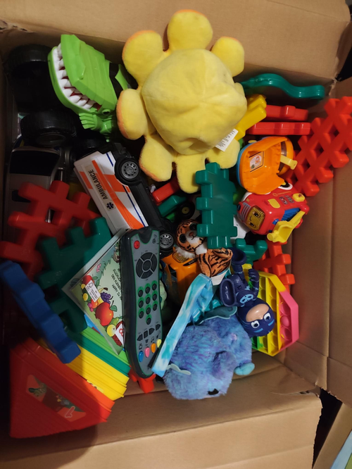 Baby Spielzeug Kiste